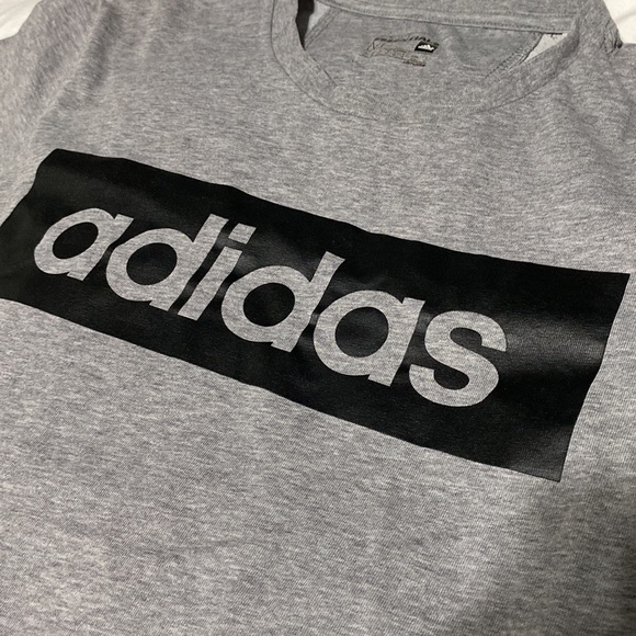 Adidas Sport Essentials Tee Shirt - Picture 2 of 3
